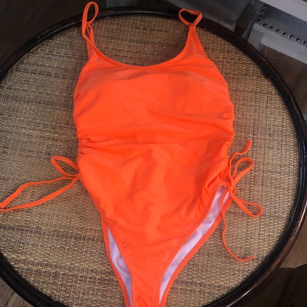 Neon Poppy Orange 🍊 Side Ruched One Piece Bathing Suit 🩱 Shine on ✨💎 at 🏖